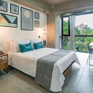 Loft 32 Living Apartahotel