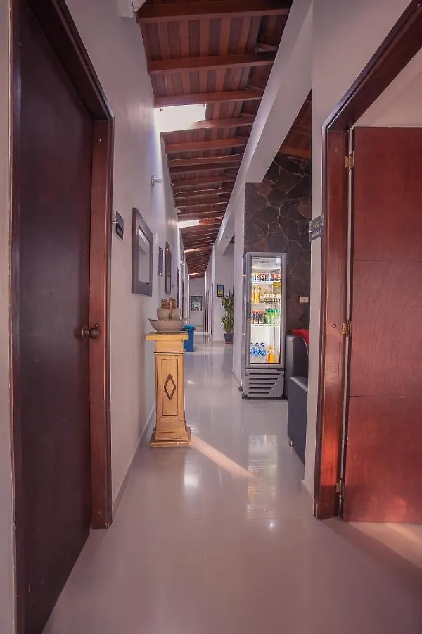 Hotel Palma De Sevilla Medellín