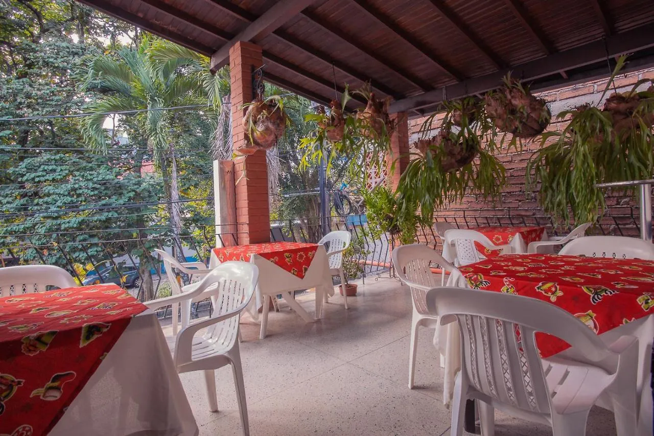 Hotel Palma De Sevilla Medellín